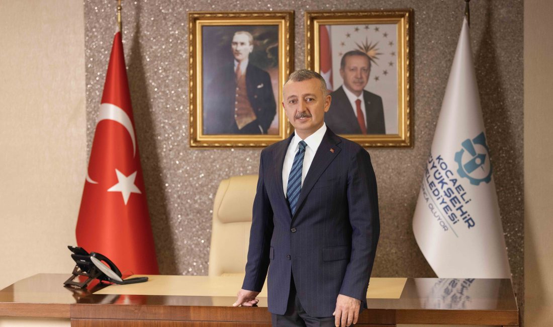 Tahir Büyükakın kimdir, nereli ve hangi görevleri üstlendi? Kocaeli Büyükşehir