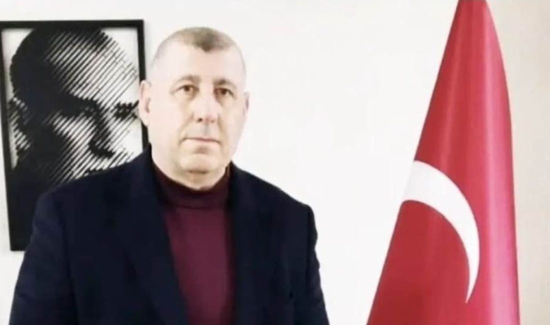 Milliyetçi Hareket Partisi Derince İlçe Başkanlığı görevinde bulunan Ayhan Aksoy,
