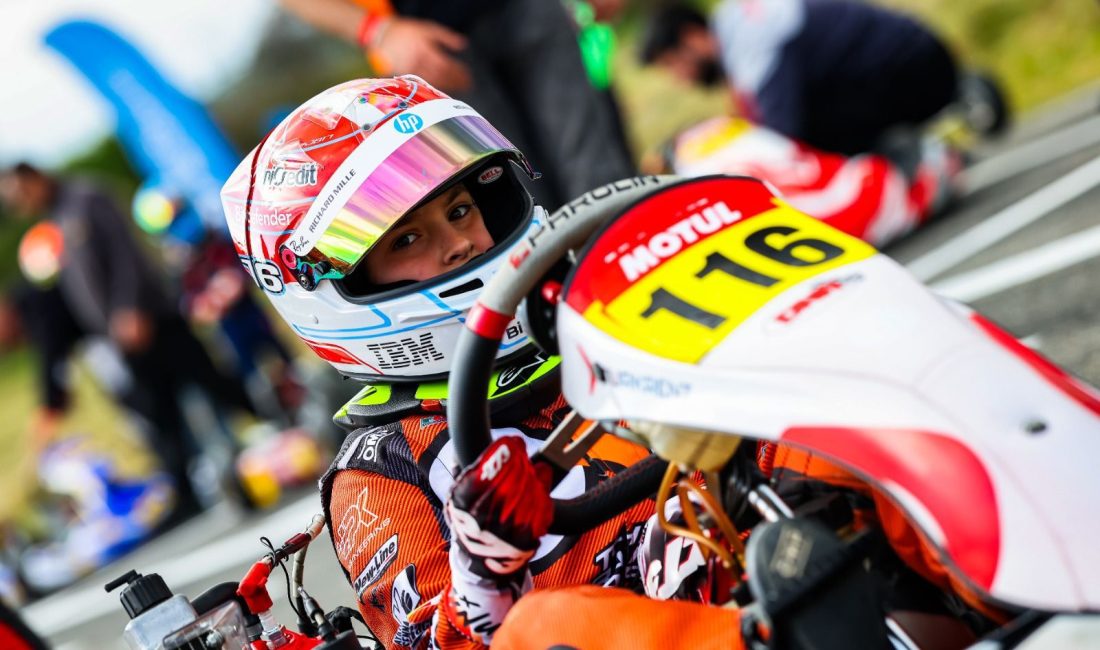 Kocaeli’de düzenlenen karting sezonunun ilk ayağı sona erdi. Zeynep Çukurova