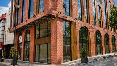 İzmit’te yeni yapılan 3. Vakıf İş Hanı’nda ilk marka belli