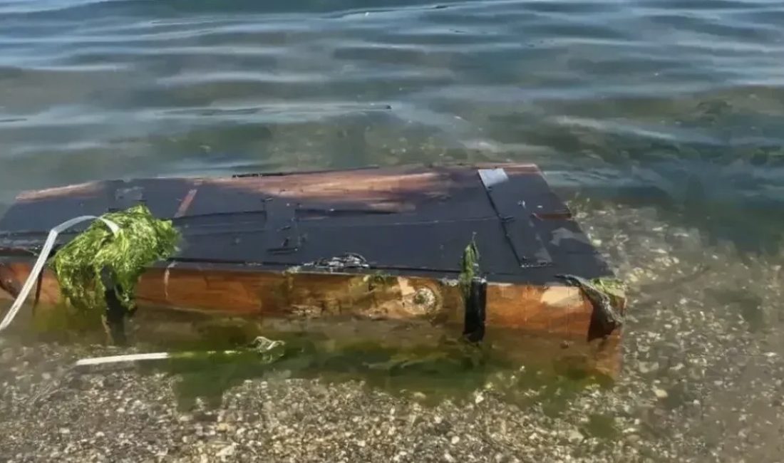 Kocaeli sahilinde denize vurmuş kapalı sandık vatandaşları tedirgin etti. İçeriği