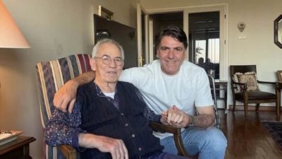 Kocaelispor’un unutulmaz kaptanlarından Faruk Sarman, Türk futbolunun duayen ismi Tınaz