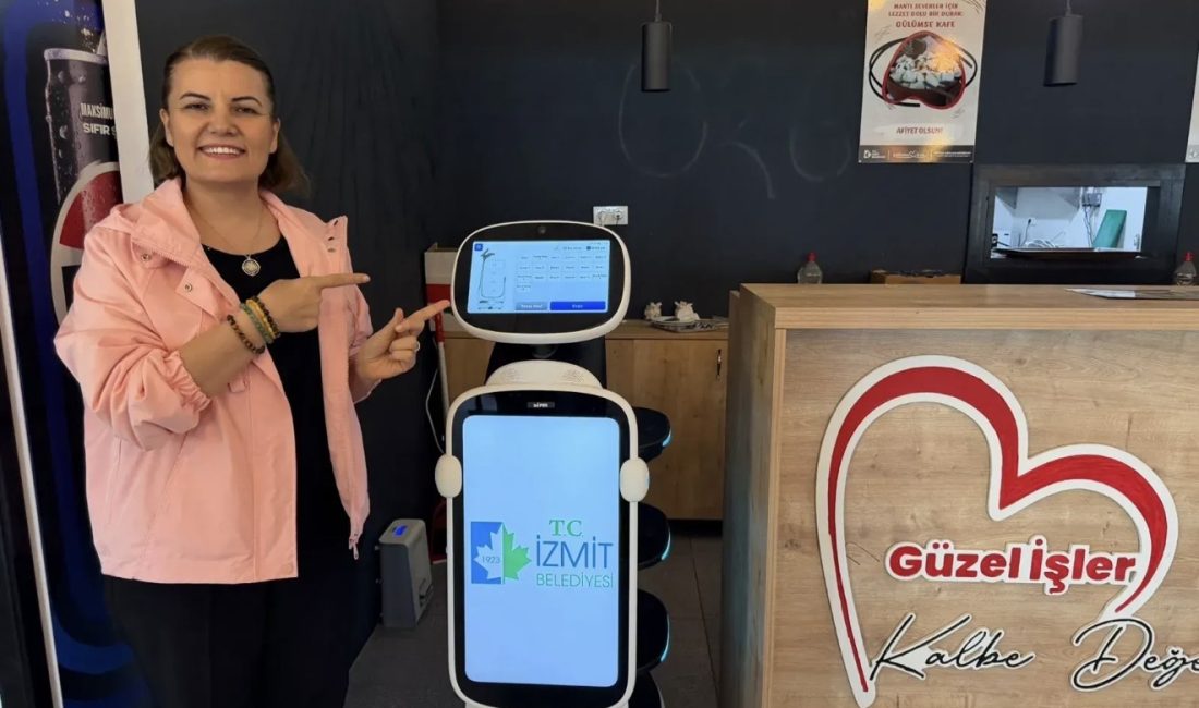 İzmit Belediyesi, sosyal tesislerinde teknoloji hamlesi başlattı. Şehitlik Korusu’ndaki Gülümse