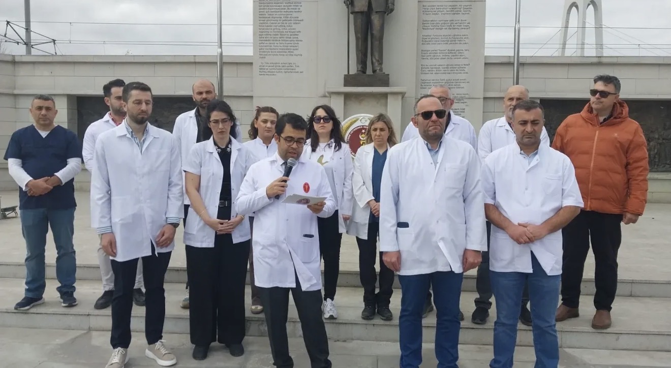 Kocaeli Veteriner Hekimleri Odası, Dünya Veteriner Hekimleri Günü’nde personel yetersizliğine