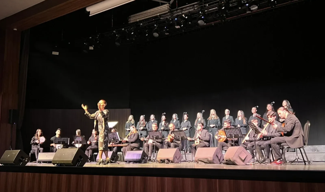 31 Mart’ta Kocaeli Kongre Merkezi’nde sahne alan Kocaeli Üniversitesi Devlet