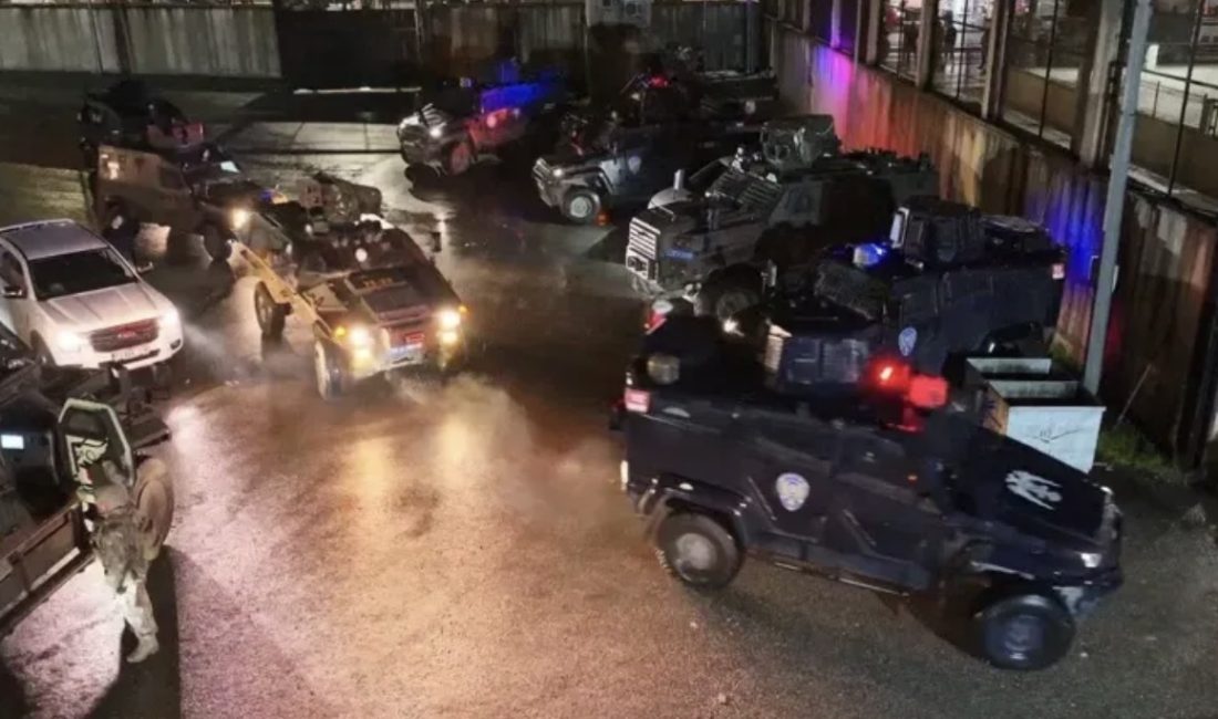 Kocaeli bağlantılı yürütülen operasyonda 9 kişi gözaltına alındı, 4 şüpheli