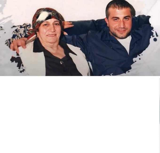 Sedat Peker’in annesi Meryem Peker’in 17. ölüm yıl dönümünde İzmit