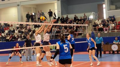 Büyük Kartepespor, Kadınlar Bölgesel Voleybol Ligi final grubunu namağlup tamamlayarak