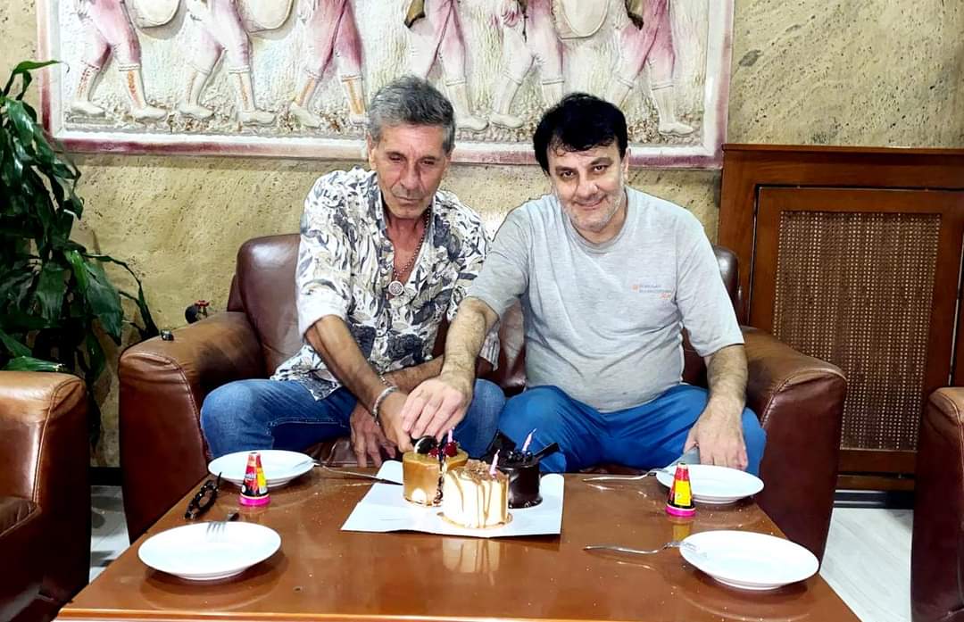 Enfeksiyon sonrası zatürreye yakalanan Kocaelispor’un 80’li yıllardaki eski kalecilerinden Nihat Yenilmez entübe edildi.