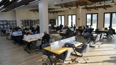 Kocaelili öğrencilere müjde. Kartepe Belediyesi’nin İstasyon Mahallesi’nde inşa ettiği ücretsiz