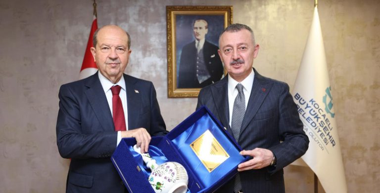 KKTC Cumhurbaşkanı Ersin Tatar, Kocaeli’de Başkan Tahir Büyükakın’ın konuğu oldu.