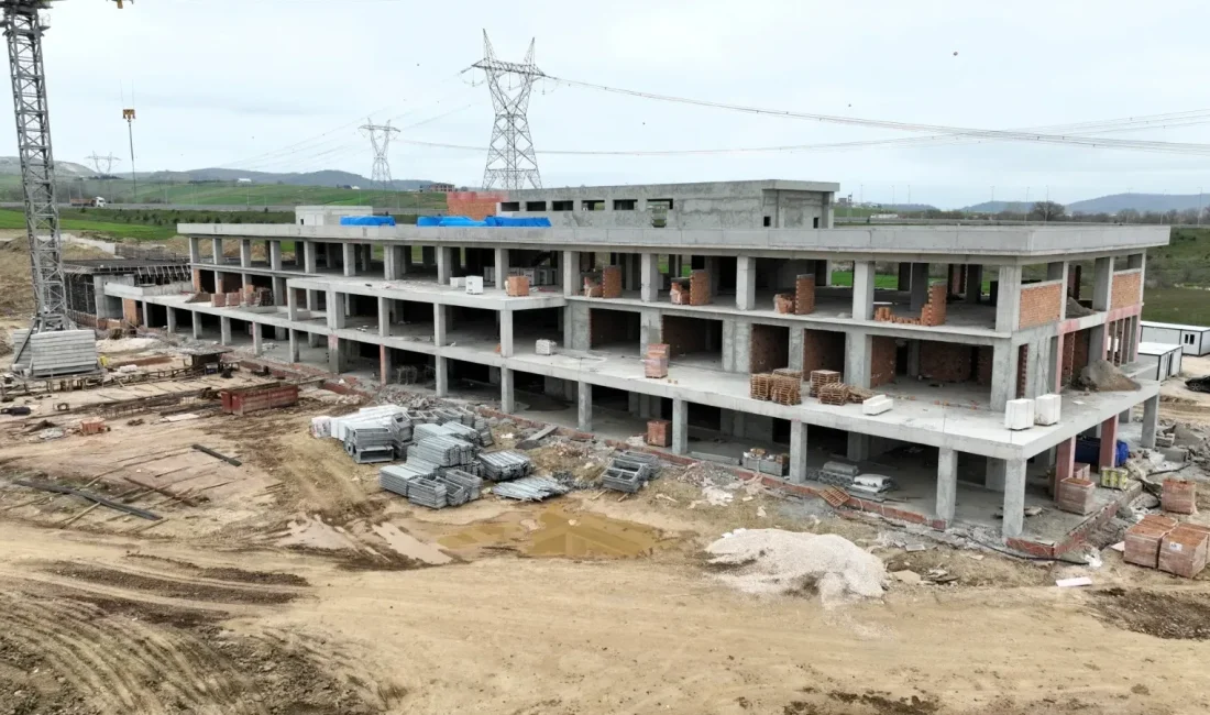 Kocaeli’de Sevindikli’de inşa edilen dev spor tesisi hızla yükseliyor; tamamlandığında