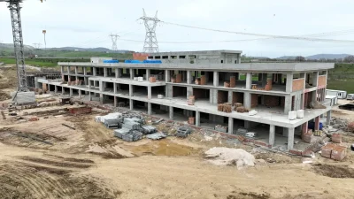 Kocaeli’de Sevindikli’de inşa edilen dev spor tesisi hızla yükseliyor; tamamlandığında