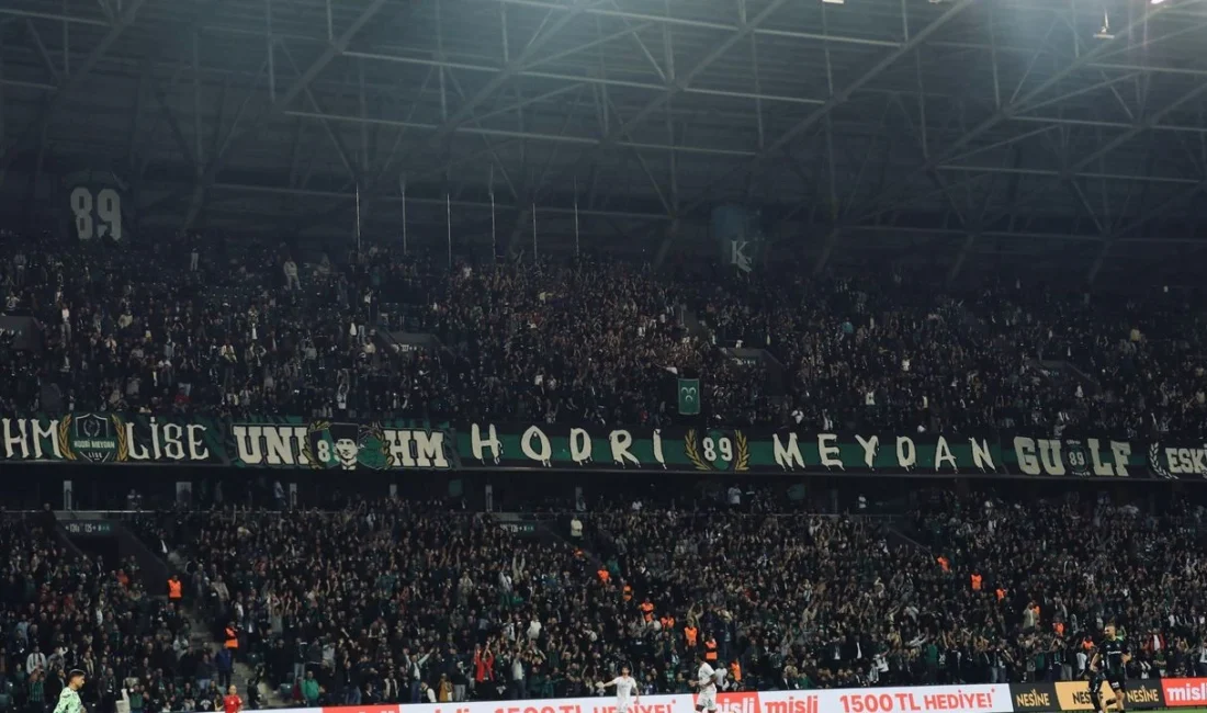 PFDK, Kocaelispor’a taraftarların çirkin ve kötü tezahüratı nedeniyle 880 bin
