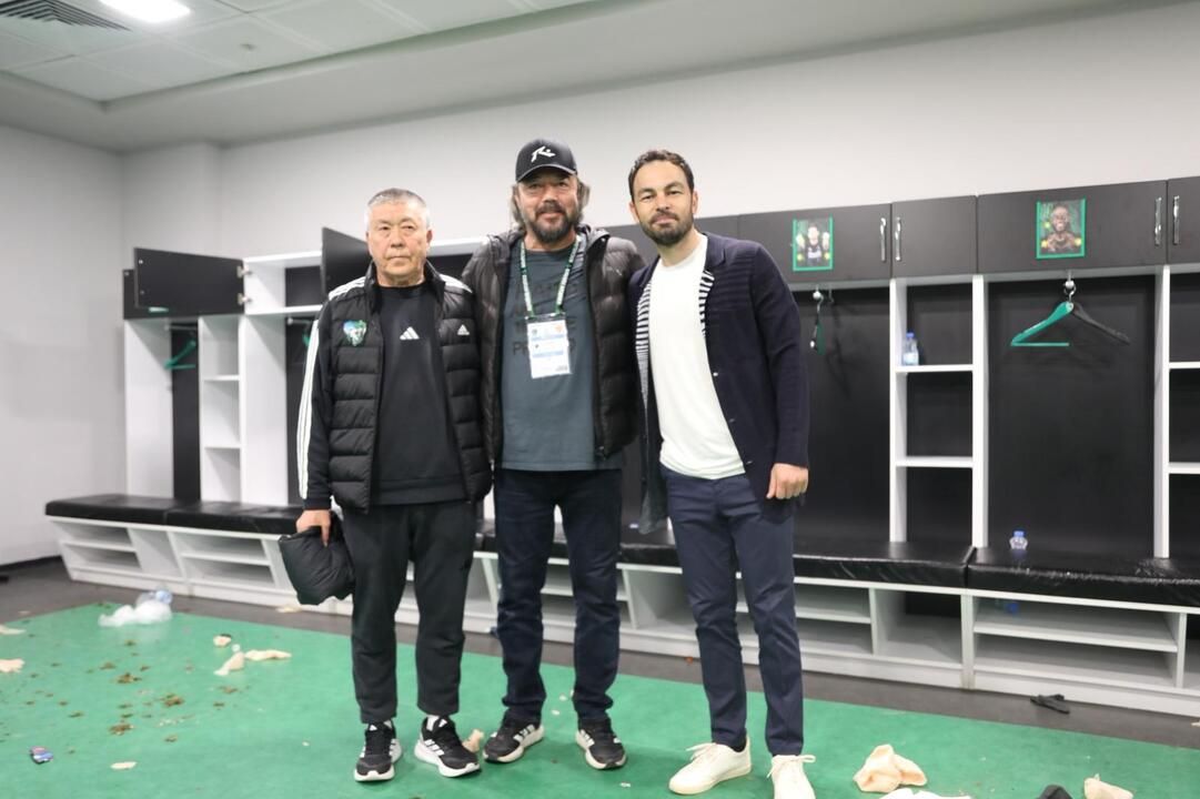 Kocaelispor’un 60. yılı kapsamında hazırlanan “Efsane Forma” tiyatro oyunu 24