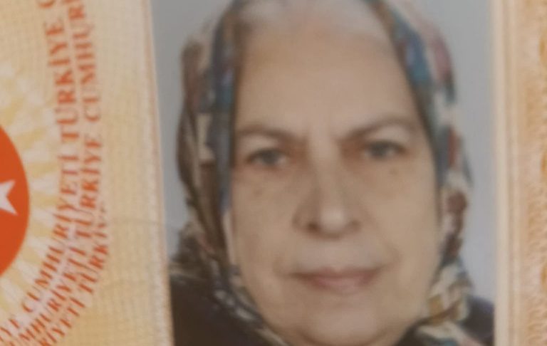 Kocaeli’nin Körfez ilçesi Hereke Mahallesi’nde yaşayan 93 yaşındaki Süheyla Tan,