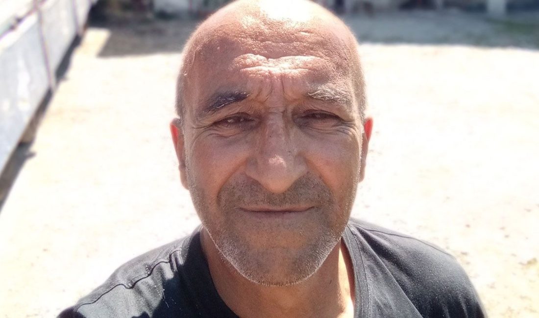 Sakarya’da yaşayan uluslararası tır şoförü Sedat Tutkun, yalnız yaşadığı evde