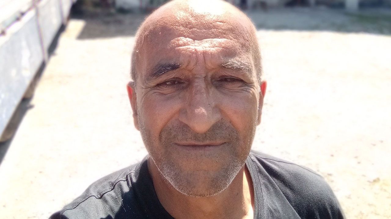 Sakarya’da yaşayan uluslararası tır şoförü Sedat Tutkun, yalnız yaşadığı evde