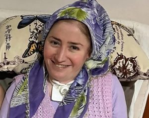 Derince Şirintepe Mahallesi’nde yaşayan Emel Leventoğlu (44), ALS hastalığı nedeniyle