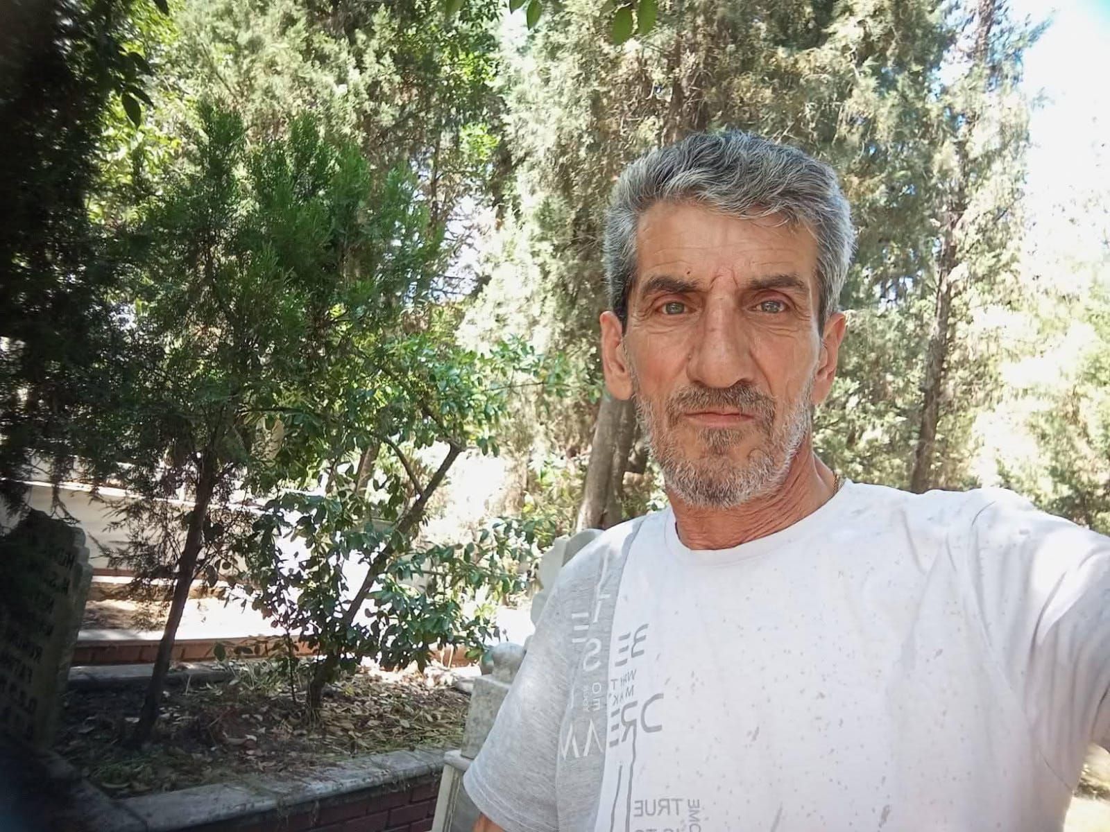 Kocaeli Derince Yavuz Sultan Mahallesi sakinlerinden İbrahim Boğan (68) hayatını