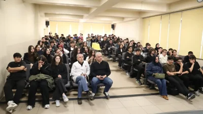 İzmit Belediyesi, Muammer Dereli Fen Lisesi öğrencilerine obezite ve sağlıklı