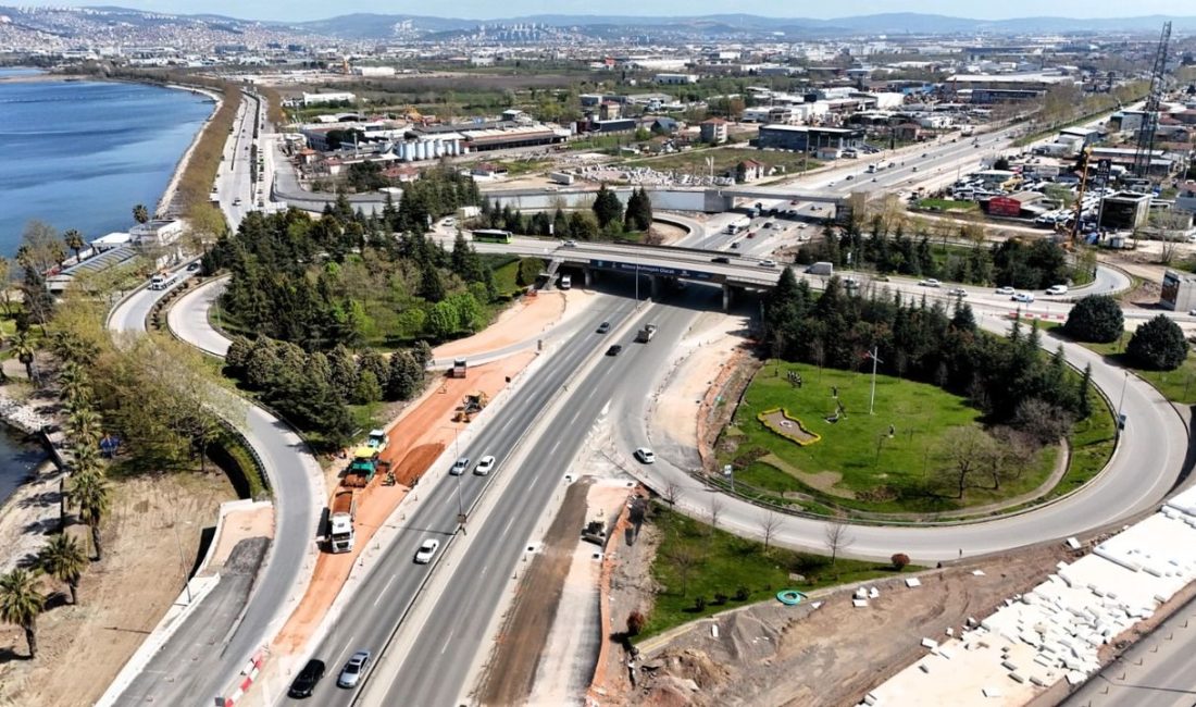 Kocaeli Başiskele’de D-130 Karayolu projesi kapsamında Yuvacık Kavşağı’ndaki bağlantı yolu