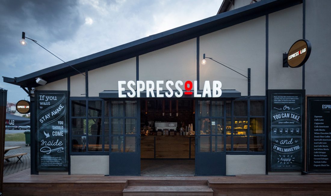 Türkiye’nin en büyük kahve zincirlerinden Espressolab, mobil uygulamasının 1 milyonuncu