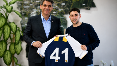 Kartepeli genç golcü Mervan Yiğit, Başkan Mustafa Kocaman’ı ziyaret ederek