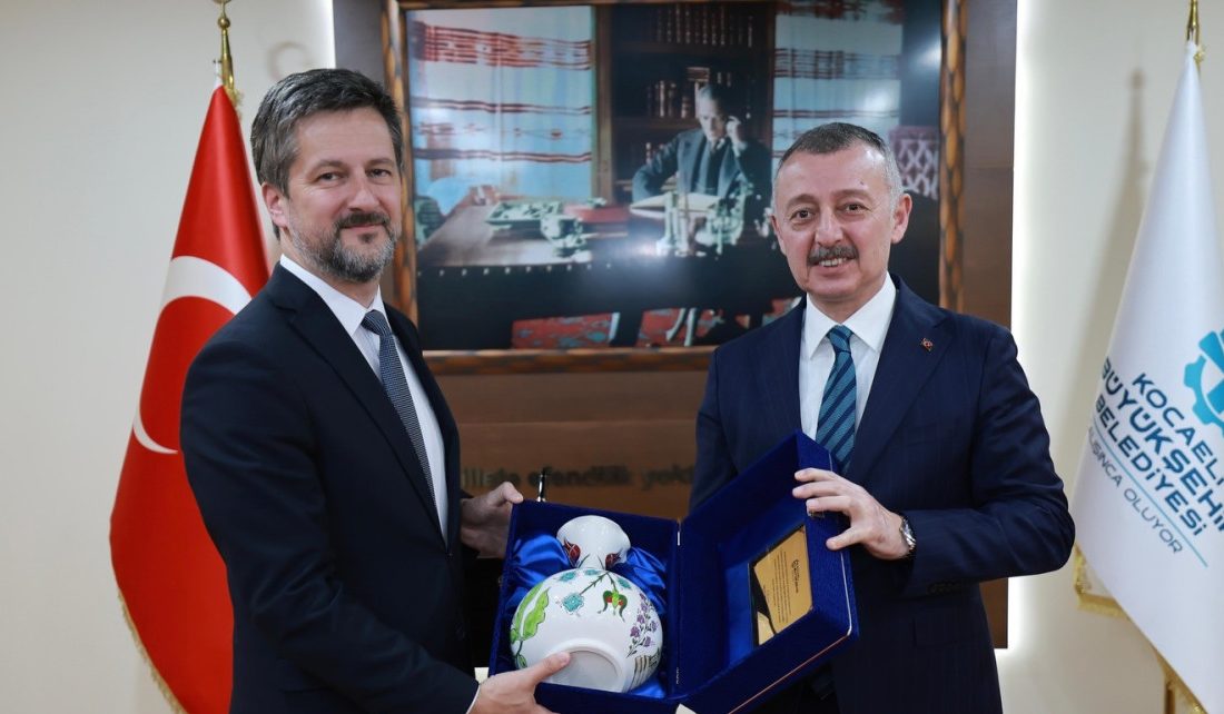 Macaristan Ankara Büyükelçisi Viktor Matis, beraberindeki heyetle birlikte Kocaeli Büyükşehir