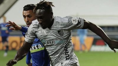 Kocaelispor’da Dan Agyei krizi çözüldü. Yeşil-siyahlılar, Ganalı futbolcunun yaklaşık 200