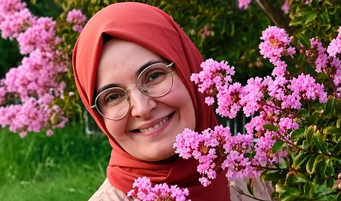 Kocaeli’nin İzmit ilçesinde yaşayan genç matematik öğretmeni Büşra Akturan Yiğit
