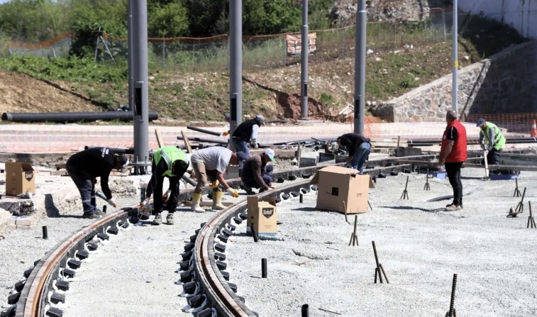 Kocaeli’de İzmit ile Kartepe’yi birbirine bağlayacak tramvay hattında kritik aşama