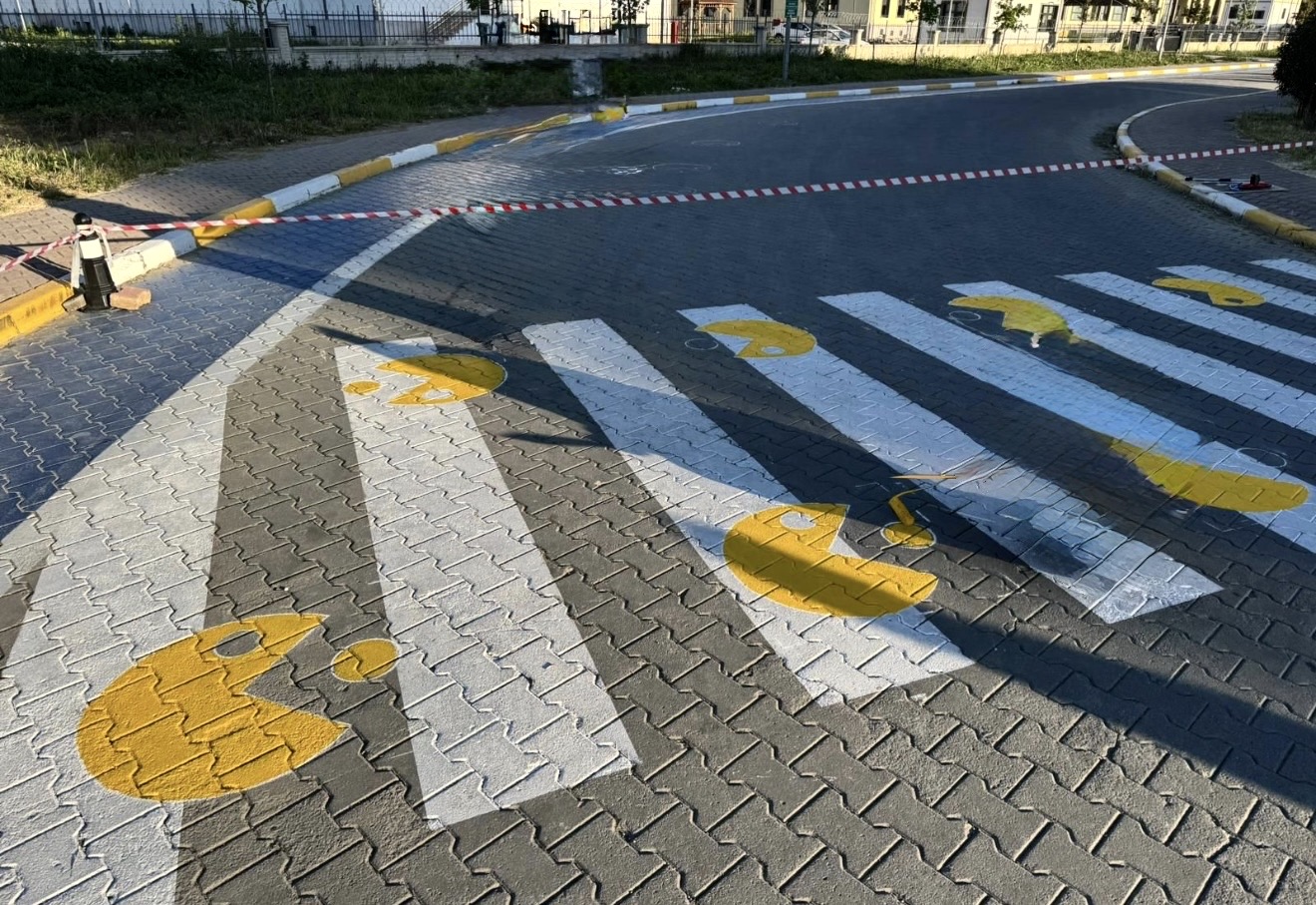 Gebze Teknik Üniversitesi kampüsünde yaya güvenliğini artırmak amacıyla hayata geçirilen
