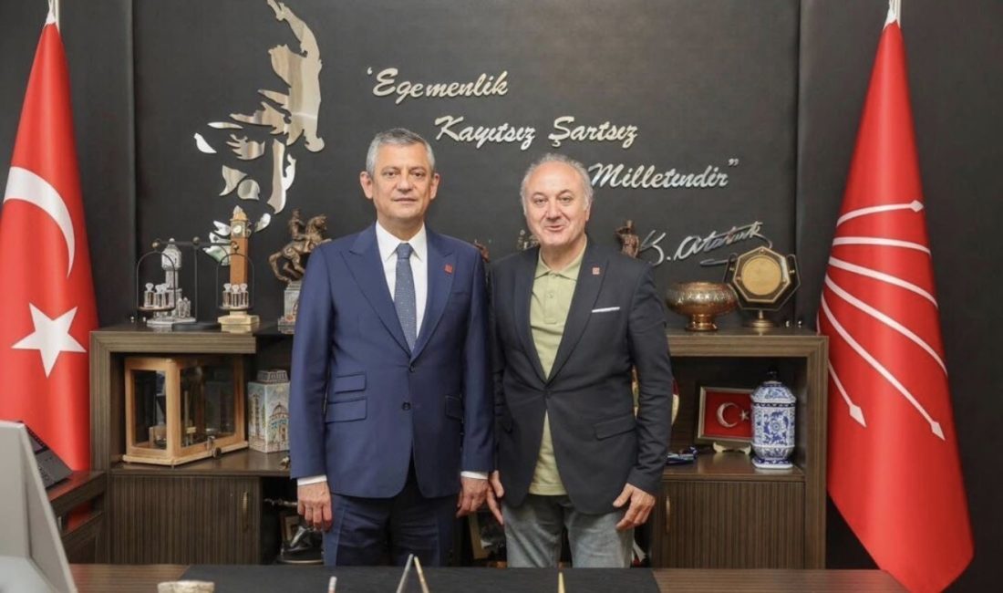 CHP Kocaeli heyeti, TBMM’de Genel Başkan Özgür Özel’i ziyaret etti.