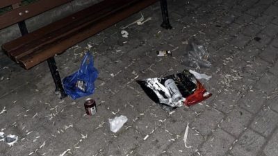 Bayram günü Körfez Tütünçiftlik sahilinden gelen görüntüler vatandaşları çileden çıkardı.