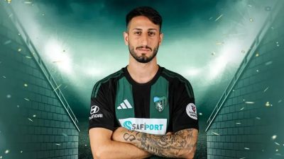 Kocaelispor’da Can Keleş sürprizi yaşanıyor. Genç futbolcu Kasımpaşa maçında ilk