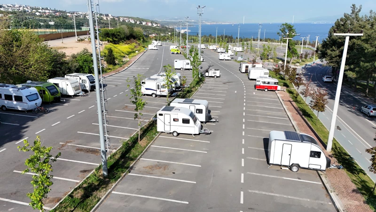 Kocaeli Darıca Millet Bahçesi Karavan Park’ta kayıt yaptırmayan karavanların yediemin