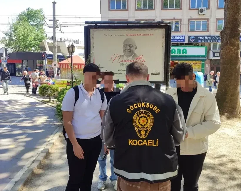Kocaeli’de okul çevreleri ve parklarde yapılan denetimlerde 654 kişi sorgulandı.