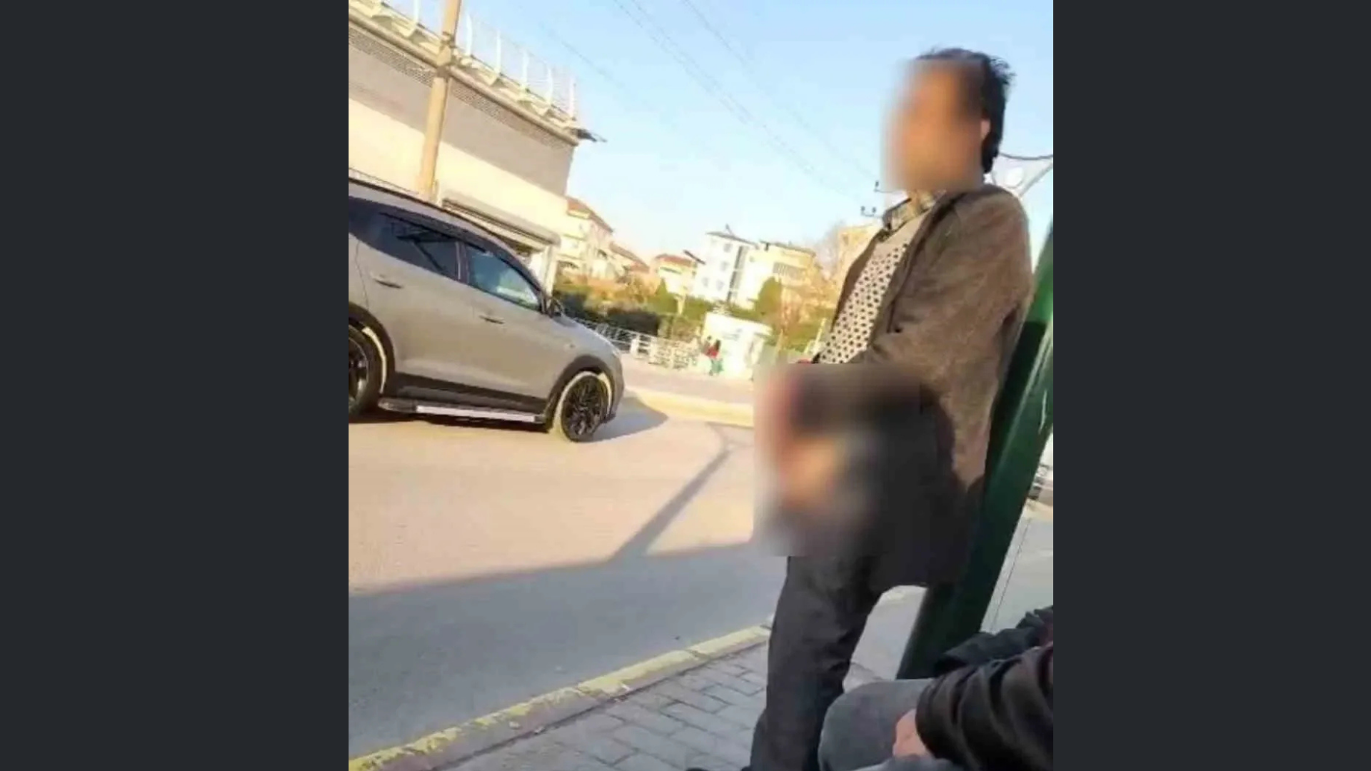 Kocaeli’nin Körfez ilçesinde bir otobüs durağında tacize uğrayan 28 yaşındaki