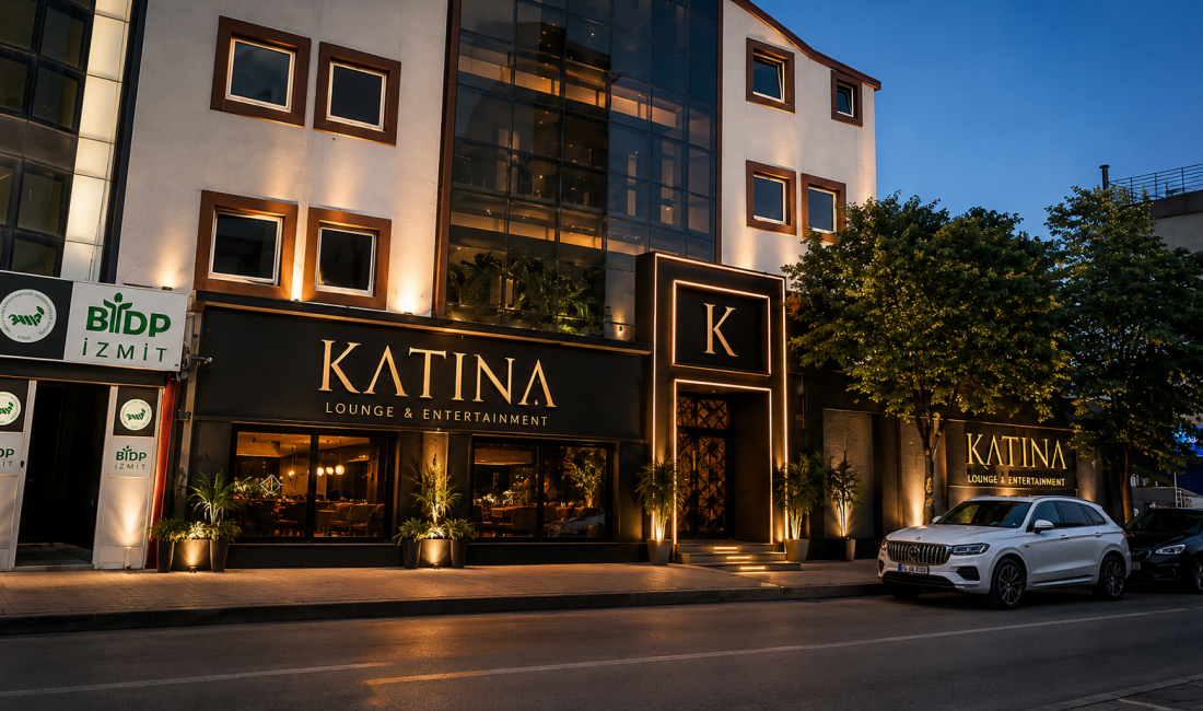 İzmit Yenişehir Mahallesi’nde faaliyet gösteren Kare Restaurant’ın kapanmasının ardından uzun