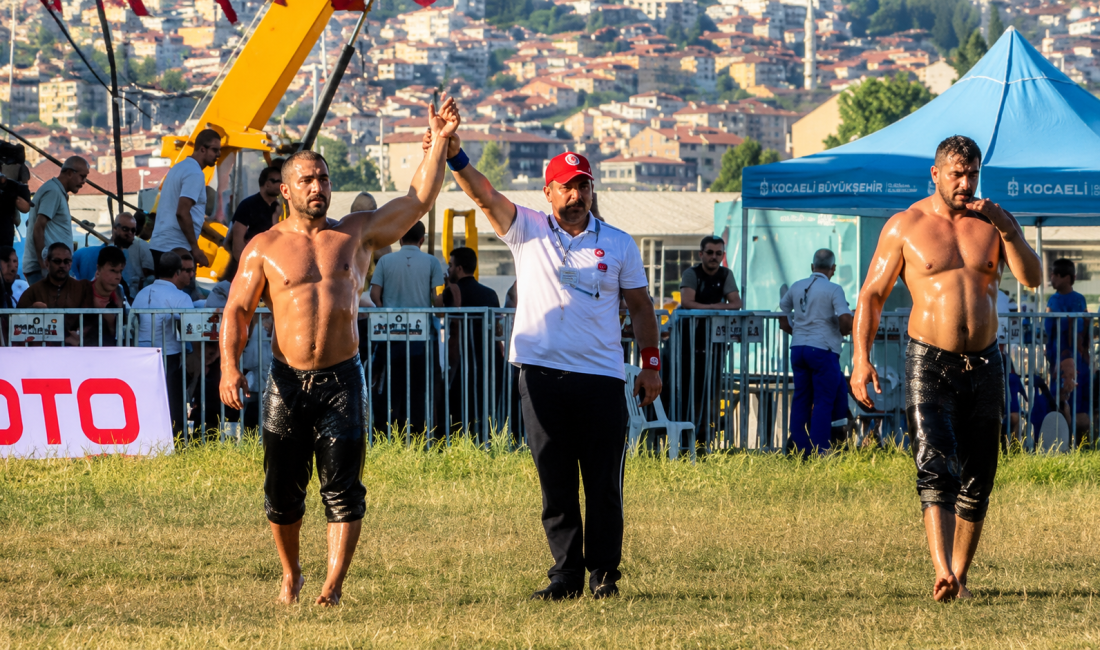 Kocaeli Büyükşehir Belediyesi tarafından düzenlenen Sekapark Altın Kemer Yağlı Güreşleri’nde