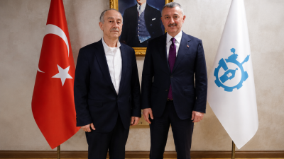 Kocaeli Büyükşehir Belediye Başkanı Tahir Büyükakın, hayatını kaybeden Körfez Esentepe