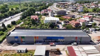 Kartepe Belediyesi'nin Acısu Mahallesi'nde yapımını sürdürdüğü modern spor salonunda çalışmalar