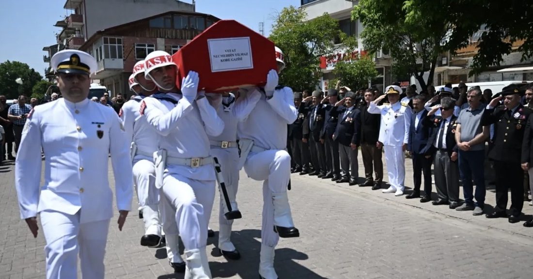 İzmit’te 95 yaşında hayatını kaybeden Kore gazisi Necmeddin Yılmaz, düzenlenen