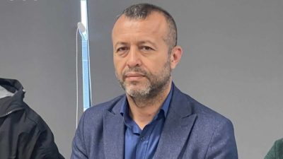 Kocaeli Güneşspor Kulübü’nde 12 yıldır başkanlık görevini yürüten Nebil Uzun’un