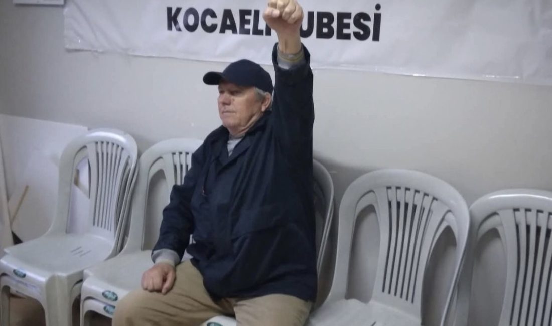 İzmit Karabaş Mahallesi sakinlerinden, emekli astsubay Ahmet Öztürk, bir süredir
