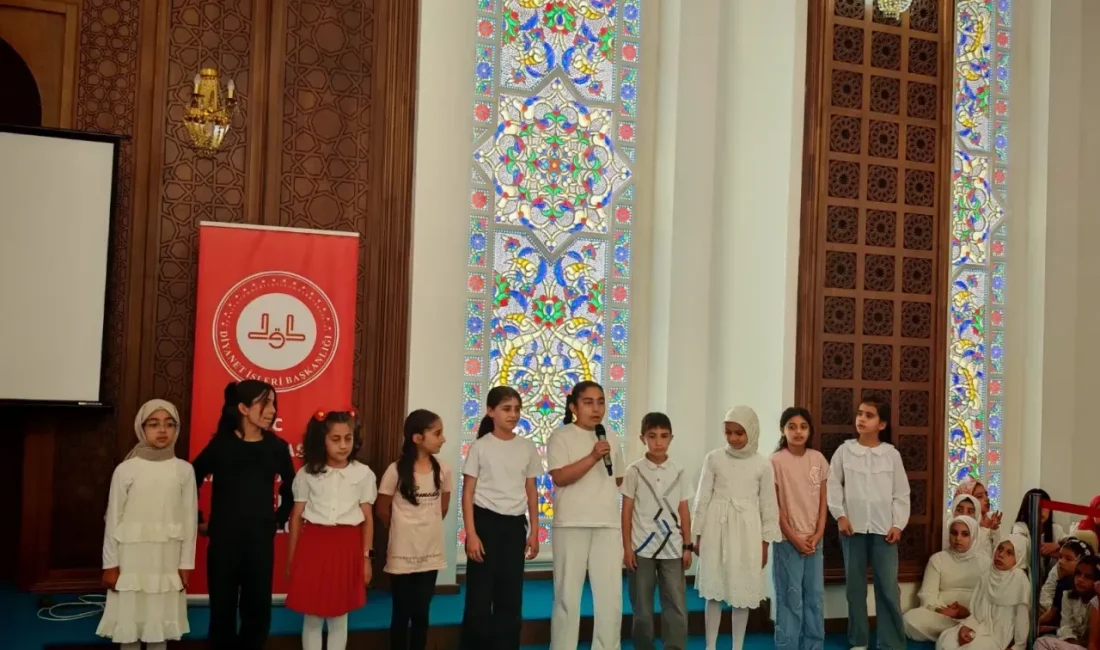 Kocaeli'nin Dilovası ilçesinde Kur’an kursu öğrencileri için düzenlenen yıl sonu