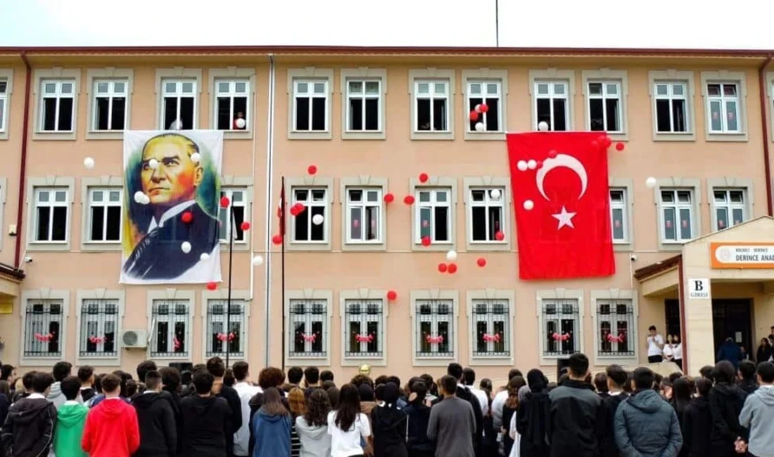 Kamuoyunda uzun süredir tartışma konusu olan Derince Lisesi’nin yeniden inşa