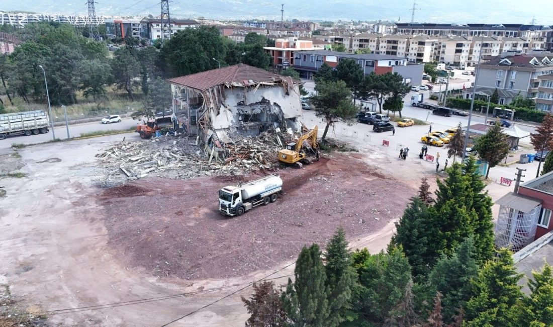 Kartepe Devlet Hastanesi projesinde önemli bir aşama daha tamamlandı. Hastane