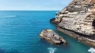 Kocaeli'nin gözde turizm merkezlerinden Kerpe, yaz sezonuyla birlikte ziyaretçi akınına